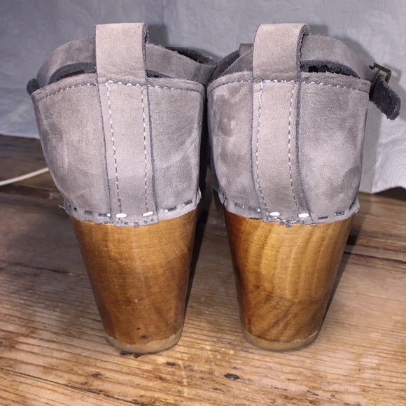 No. 6 Mule Leather & Wooden Heel Clog - 39 - Picture 7 of 10